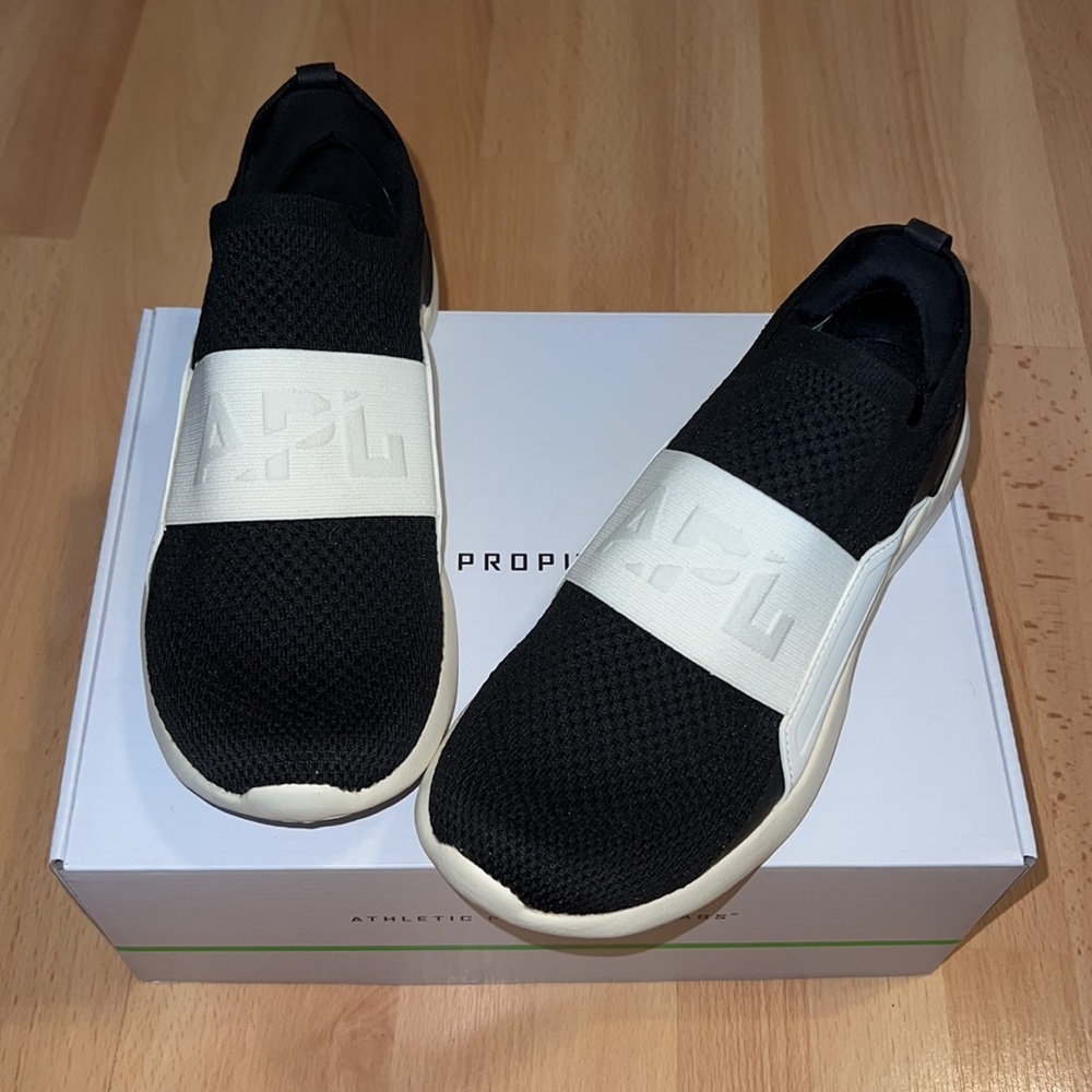 APL Techloom Bliss Sneakers